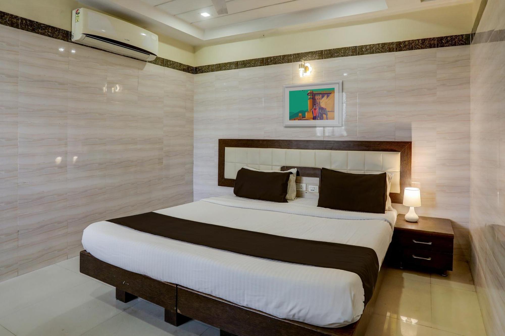 Flagship Hotel Suhana Grand Hyderabad Exterior foto